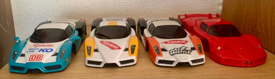 ミニッツ ボディー　8台　MINIーZ 京商　フェラーリ多数