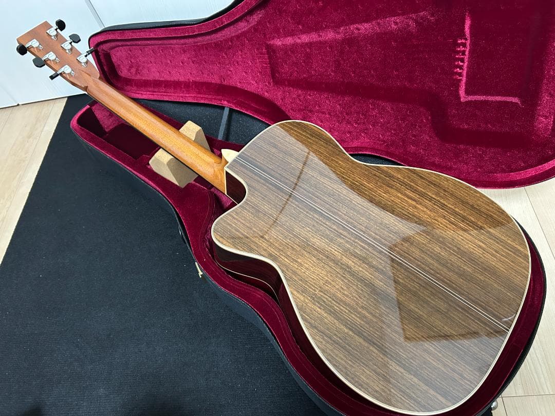 レア/希少　ASTURIAS Solo LTD/C アコースティックギター