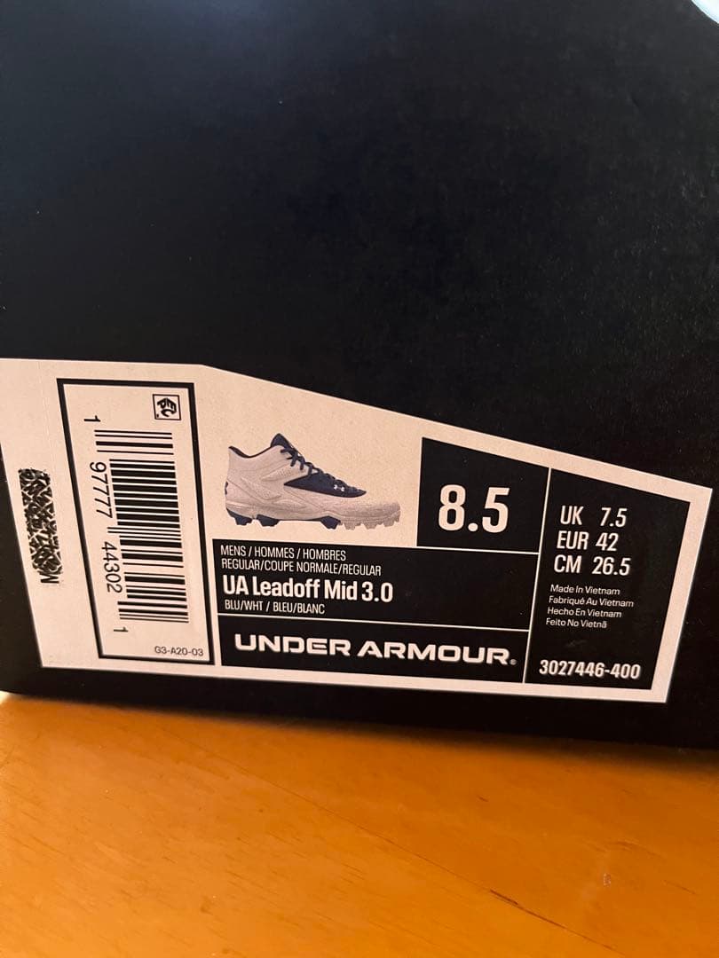 Under Armour DSBL スパイク 青/白