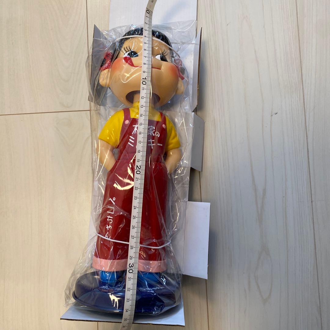 不二屋創業100周年記念　復刻版ベコちゃん人形