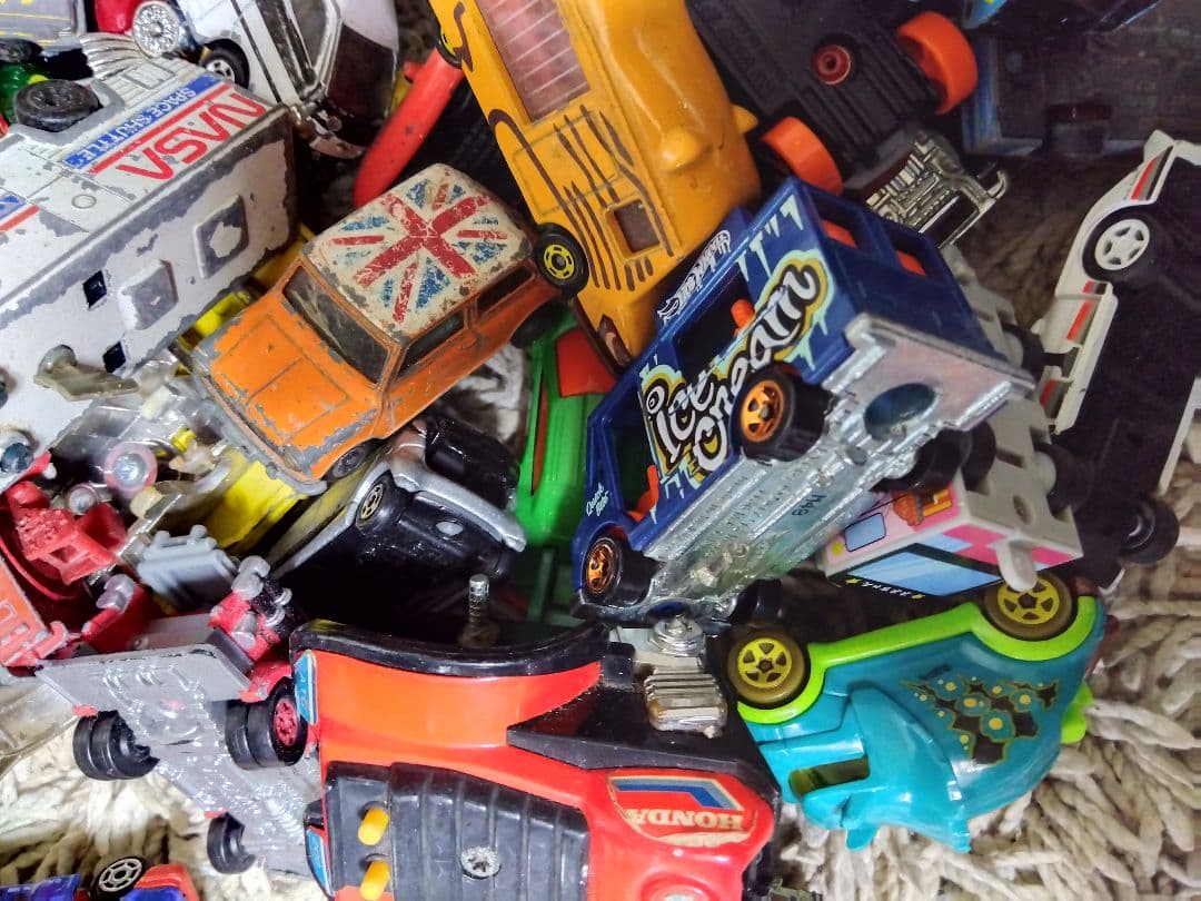おもちゃカーまとめ売り13kg以上ジャンク品