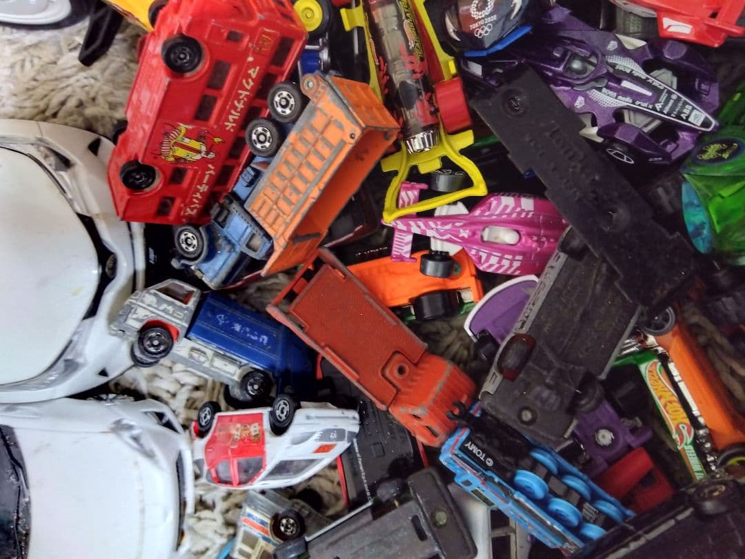 おもちゃカーまとめ売り13kg以上ジャンク品