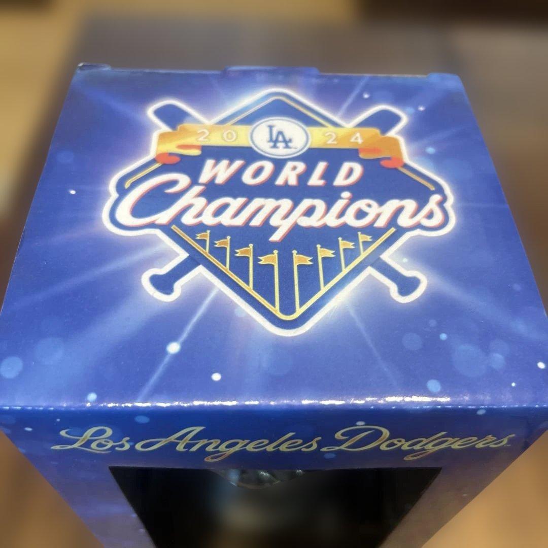ロサンゼルス・ドジャース 2024年 ワールドシリーズ トロフィー レプリカ