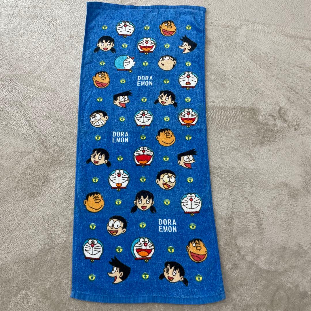 色々なドラえもんグッズ ボックス　ハンカチ　ファイル　フィギュアなど　匿名配送