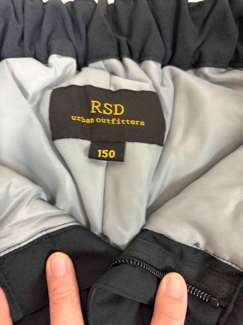 BURTON バートン スノーボードジャケット キッズM 迷彩柄 アウター