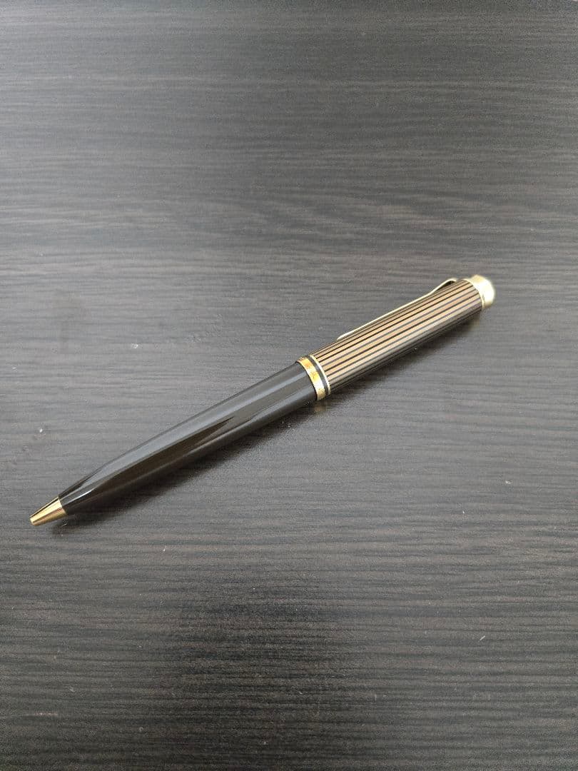 ペリカン スーベレーン k800 限定色 ボールペン おまけ替芯付