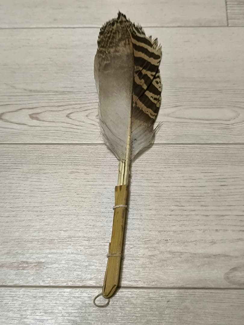 ​茶道具 羽帚（はぼうき） 三ツ羽 天然羽 箱入り羽箒