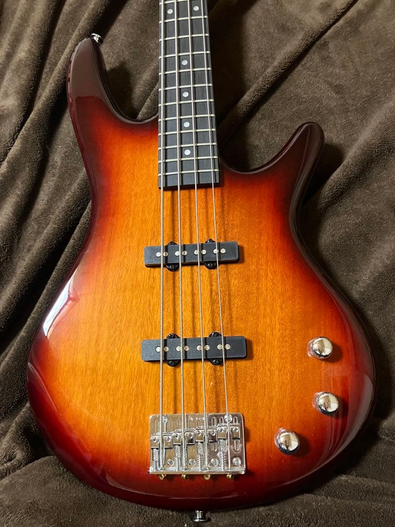 ベース Ibanez GSR180-BS