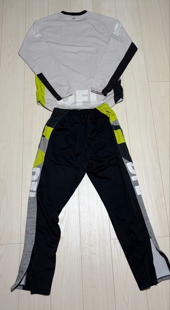 横浜FC トレーニングウェア　上下セット XLサイズ