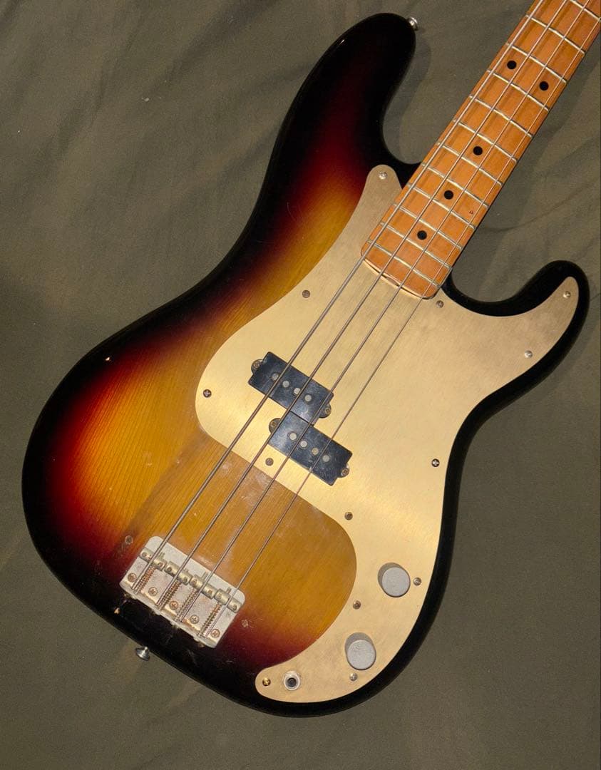 つ*も様 コンポーネント　プレシジョンベース　TOKAI hard punche