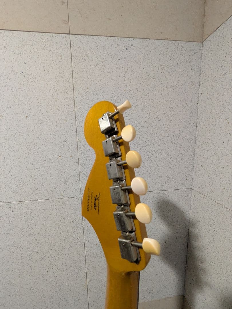 Squier Classic Vibe Mustang フェンダームスタング
