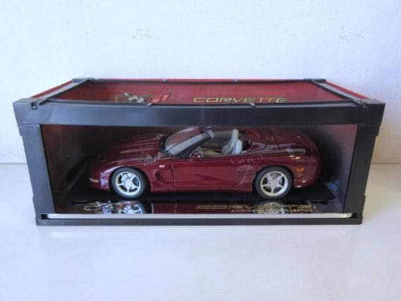 AUTOart 1/18 コルベット 50周年記念モデル