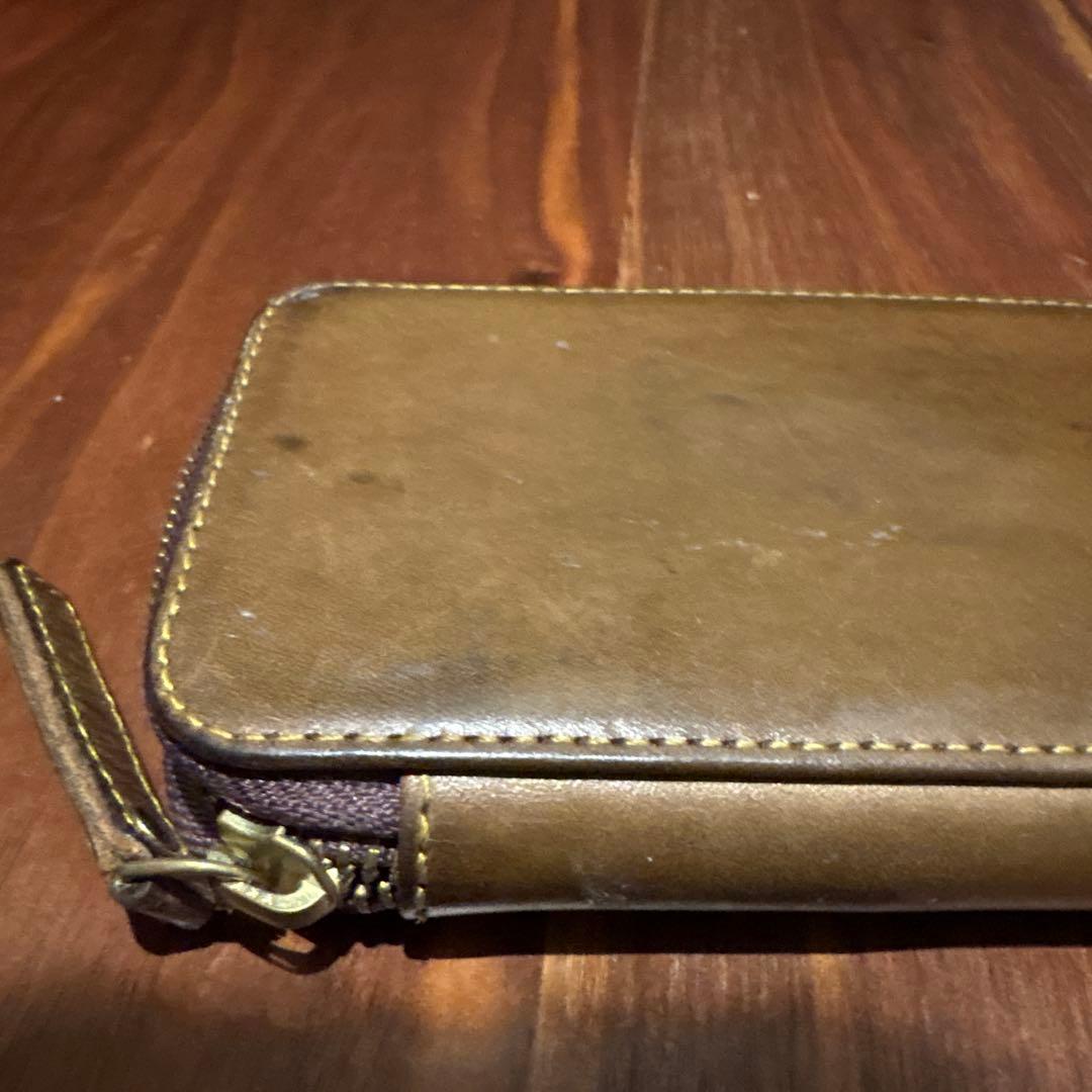 バハギア　ラウンドジップペンケース