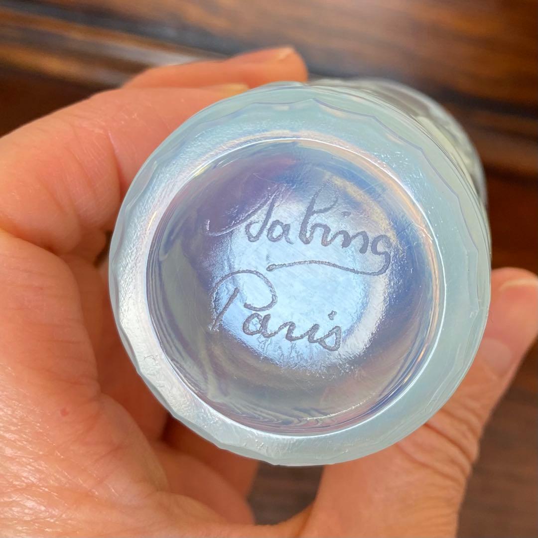 フランスサビノガラス　乳白色　アンティーク香水瓶　人物像　無傷完品