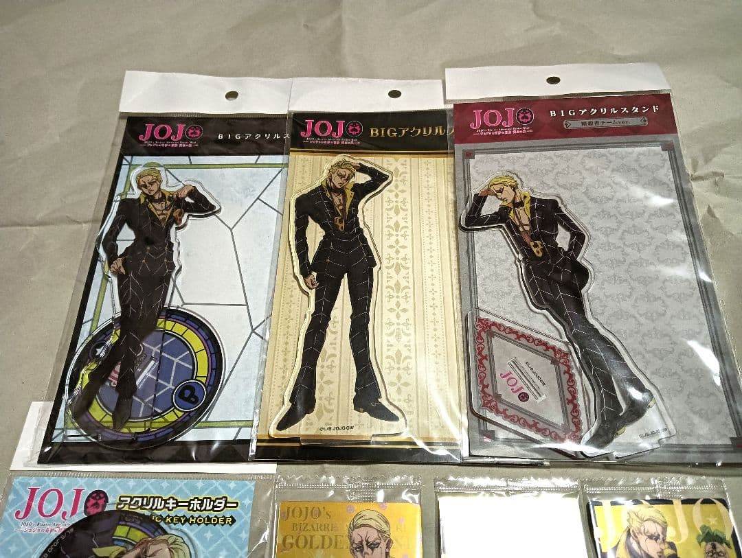 ジョジョの奇妙な冒険　プロシュート　アクリルスタンド　キーホルダー　カード