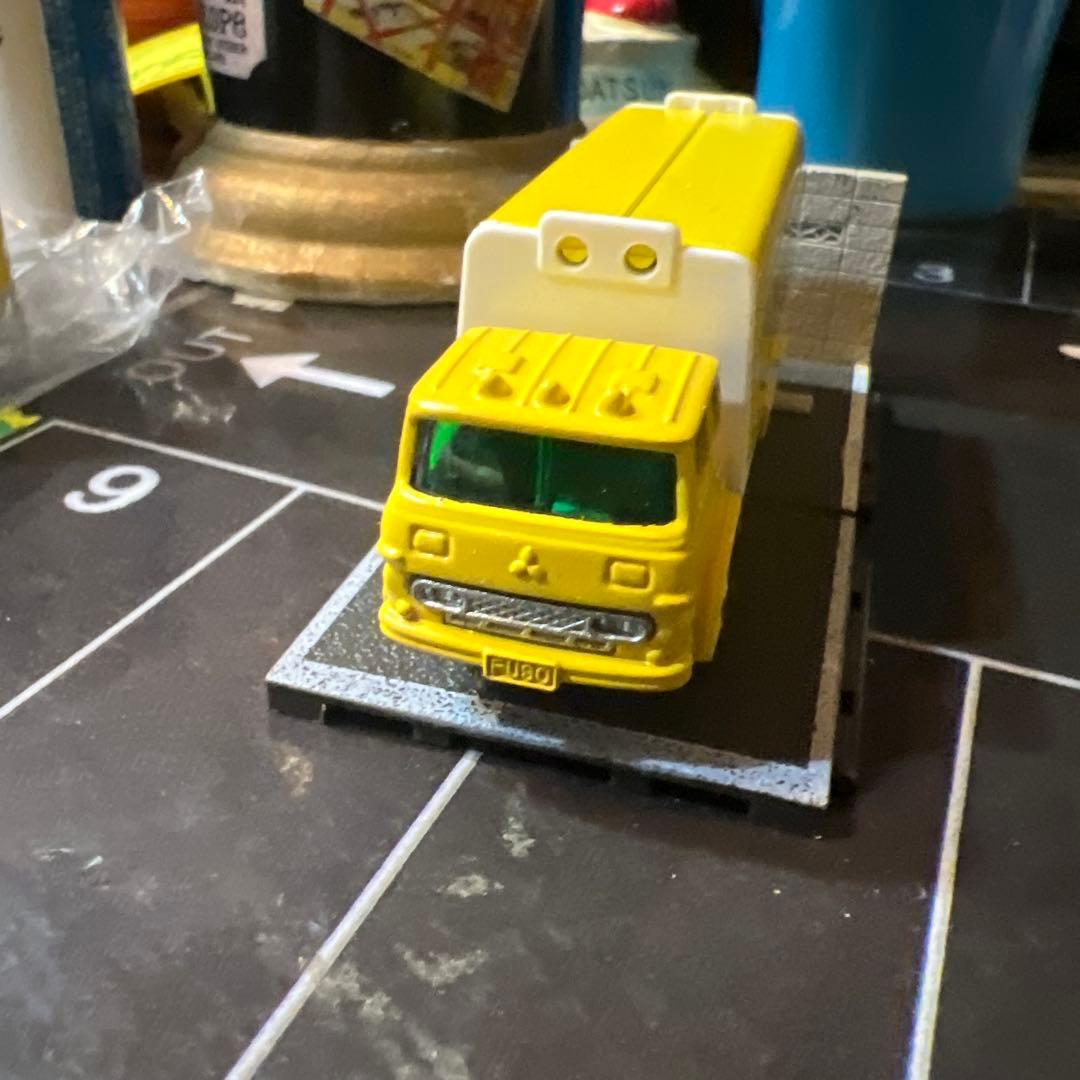 非売品レース 関係者 配布 黒箱 トミカ ふそう ウィング ルーフ トラック