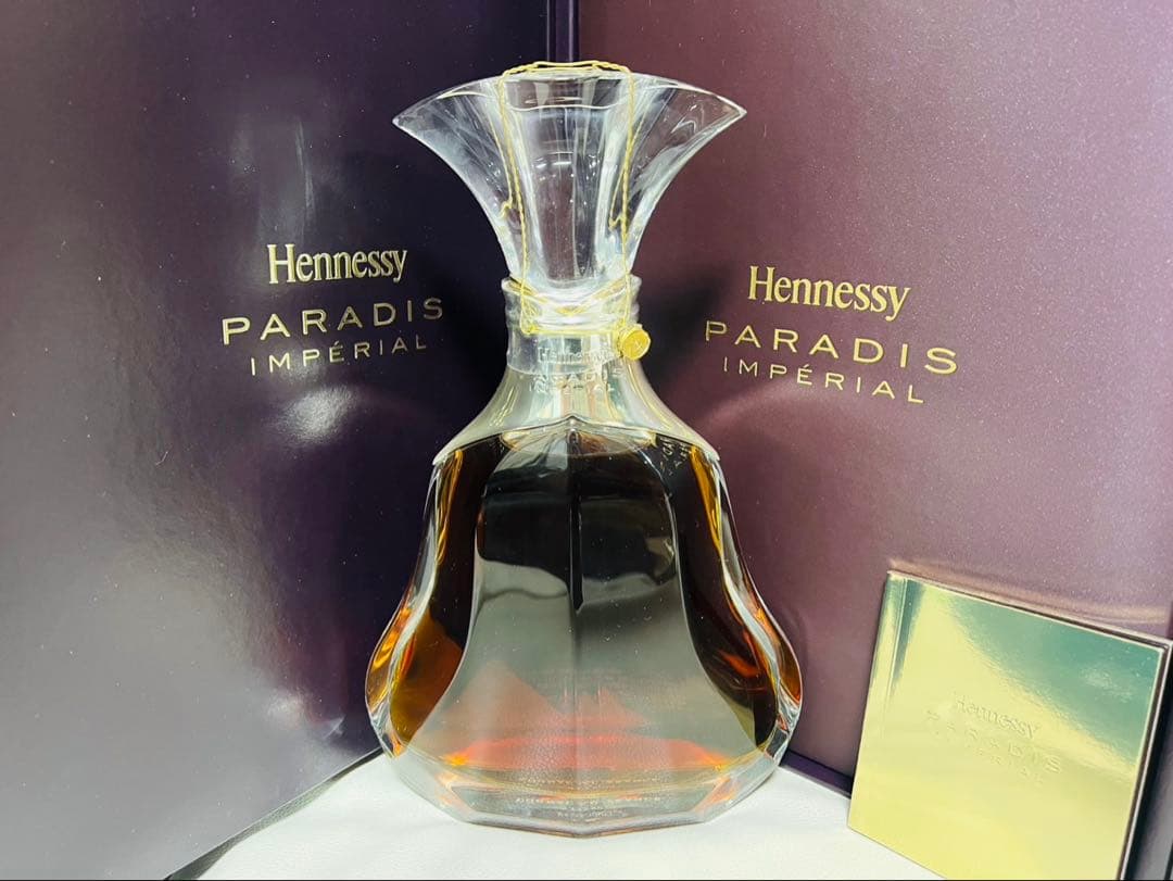 ヘネシー パラディ　アンペリアル　クリスタルボトル 冊子・化粧箱・外箱付！正規品