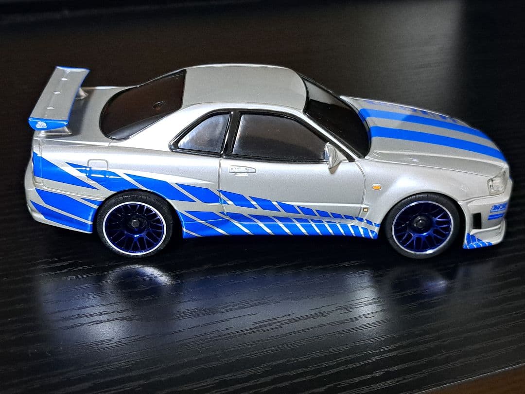 希少!当時物ミニッツボディR34!美品!送料込み!