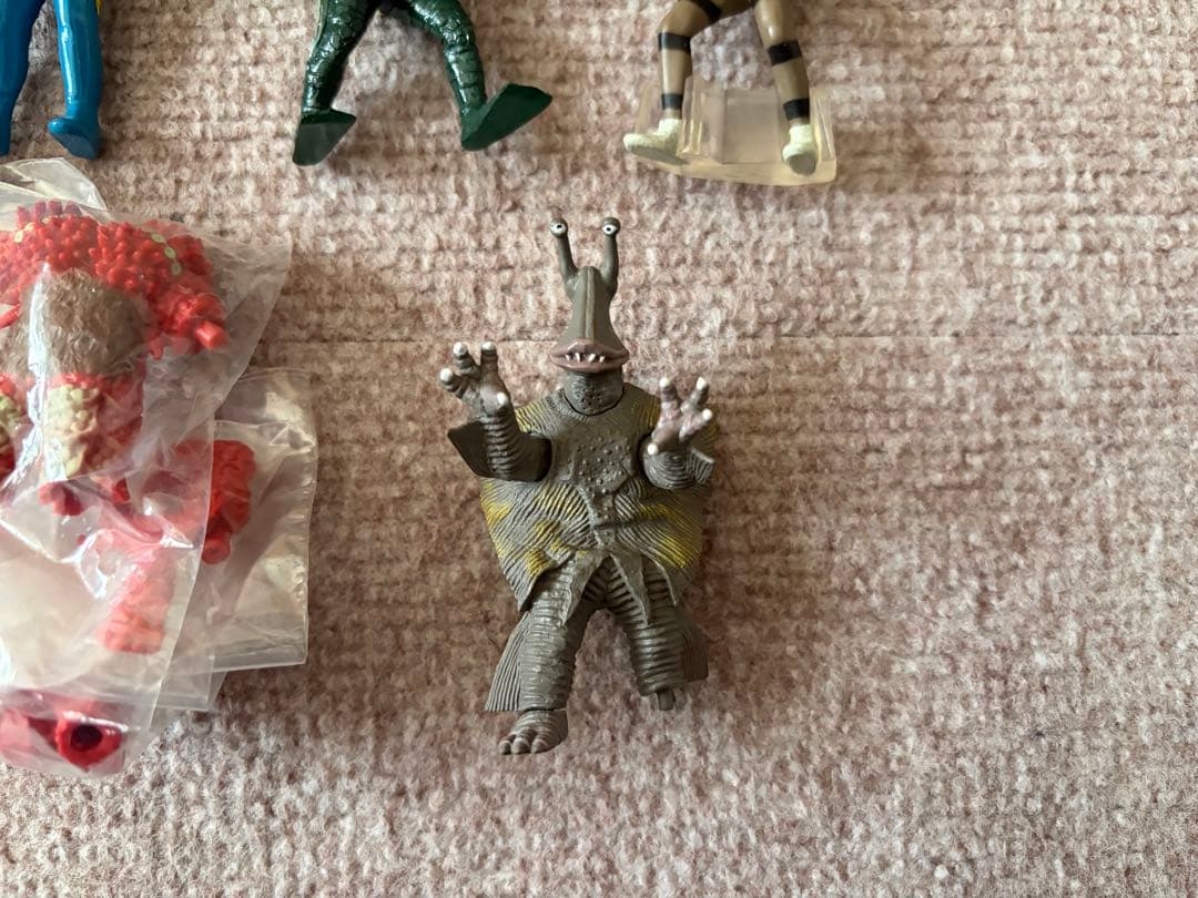HGシリーズ　ウルトラマン　怪獣　まとめ売り