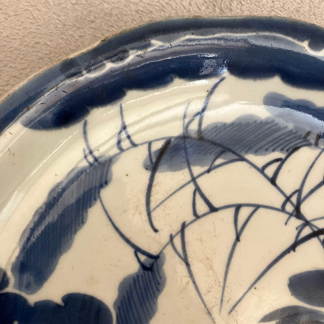 R★昔の大皿　古伊万里　鷺　直径22.7高さ3 青と白のコントラストが素敵です