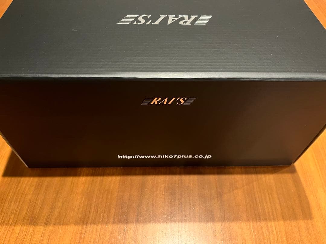 レイズ　1/18 トヨタ センチュリー 日本国内閣総理大臣専用車