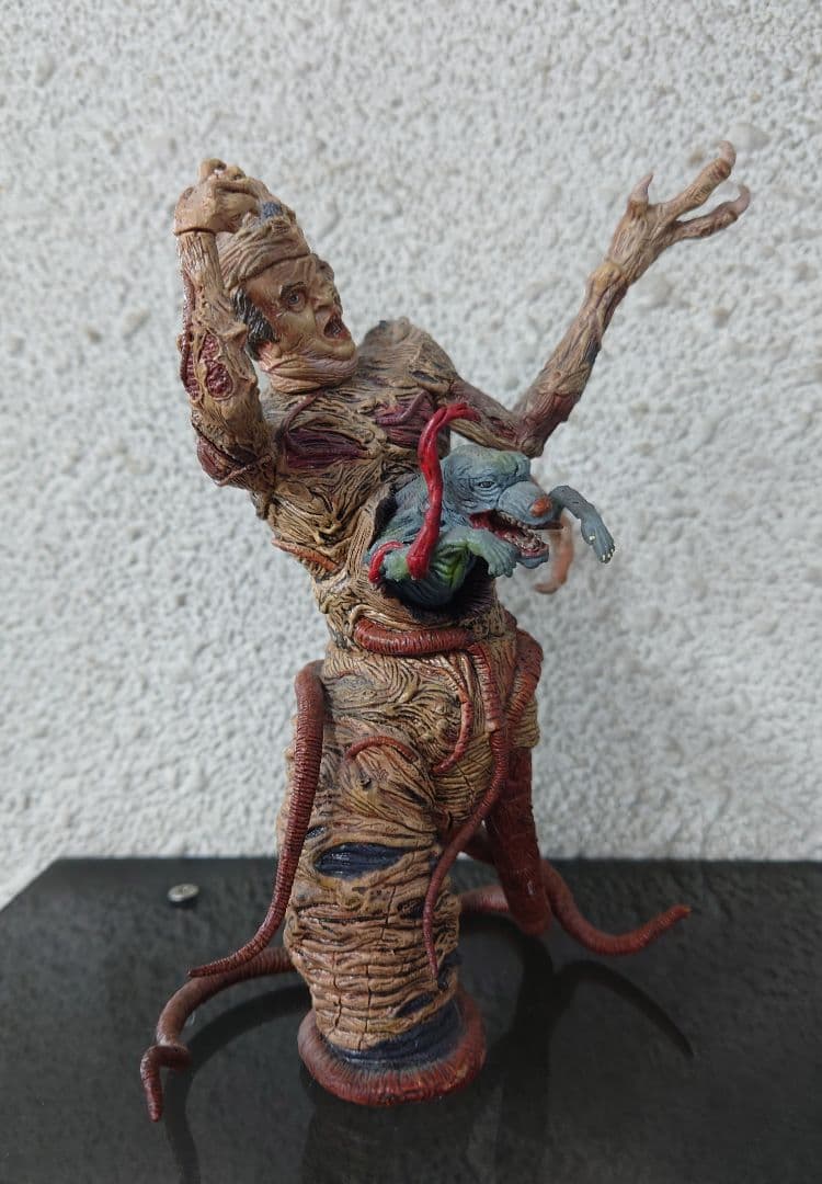 【希少♥】遊星からの物体Ｘ　ブレアモンスター　フィギュア　マクファーレントイズ❗