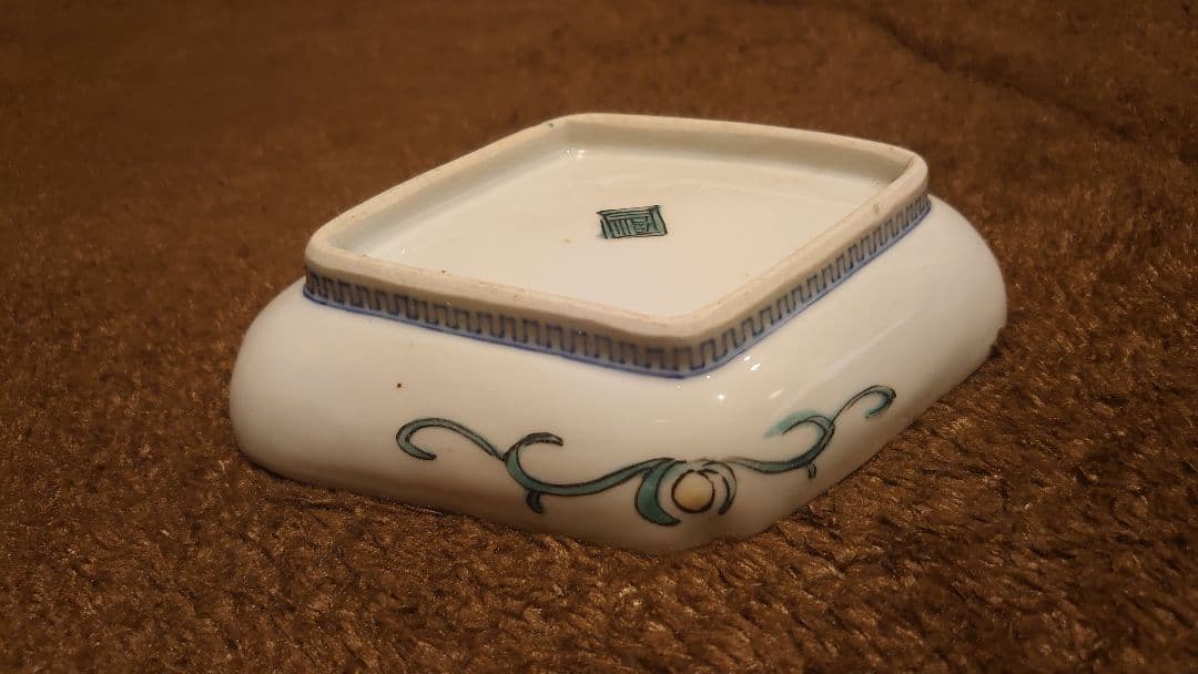 古九谷　九谷焼　色絵　鳥の図　江戸期　角福　１客