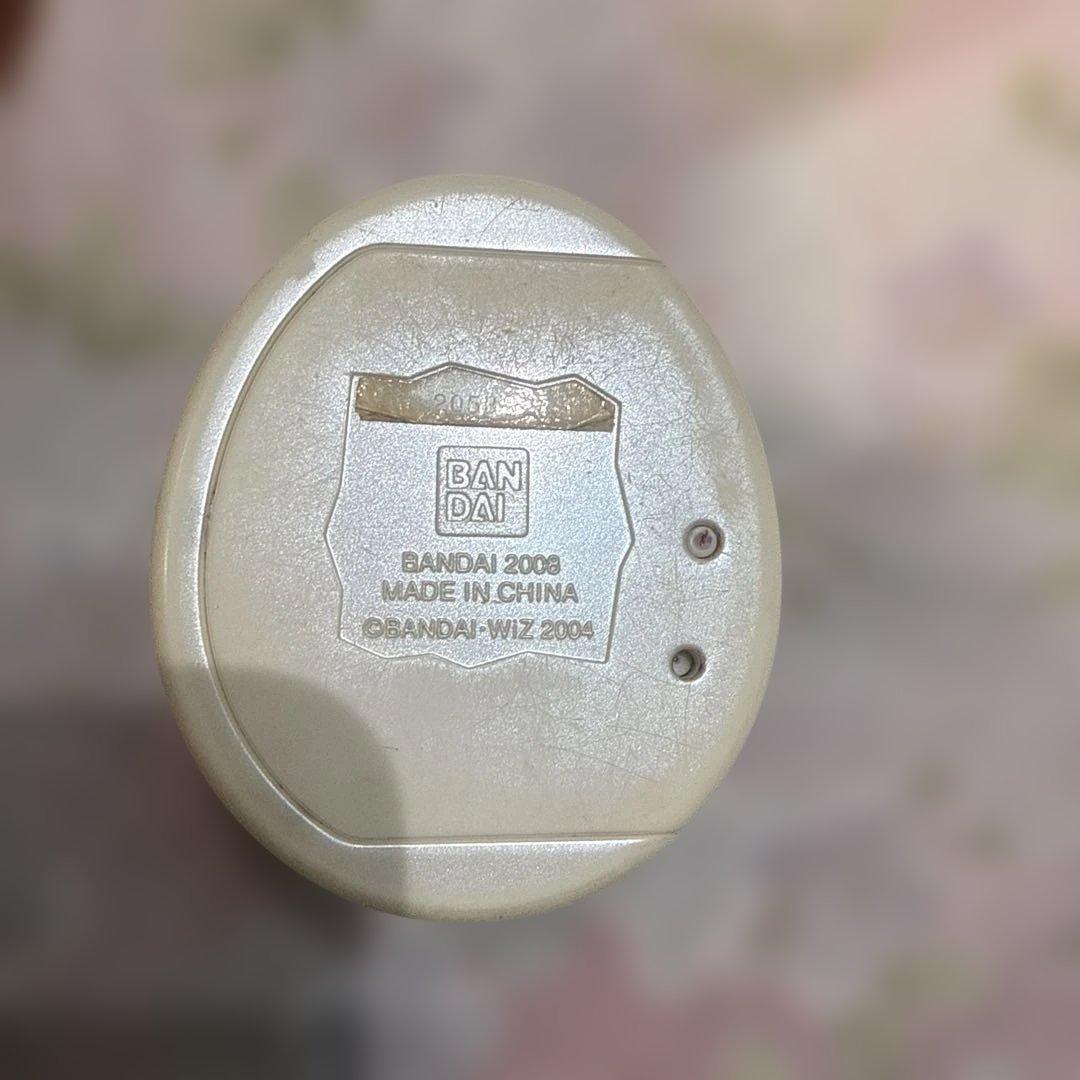 【動作確認済】たまごっちプラスカラー　ホワイト