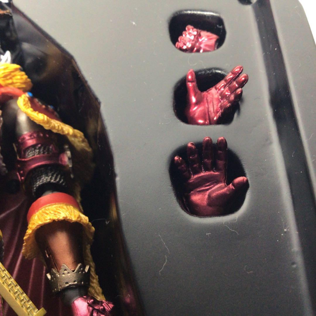 希少品モンスターハンターリボルテックカイザーX装備