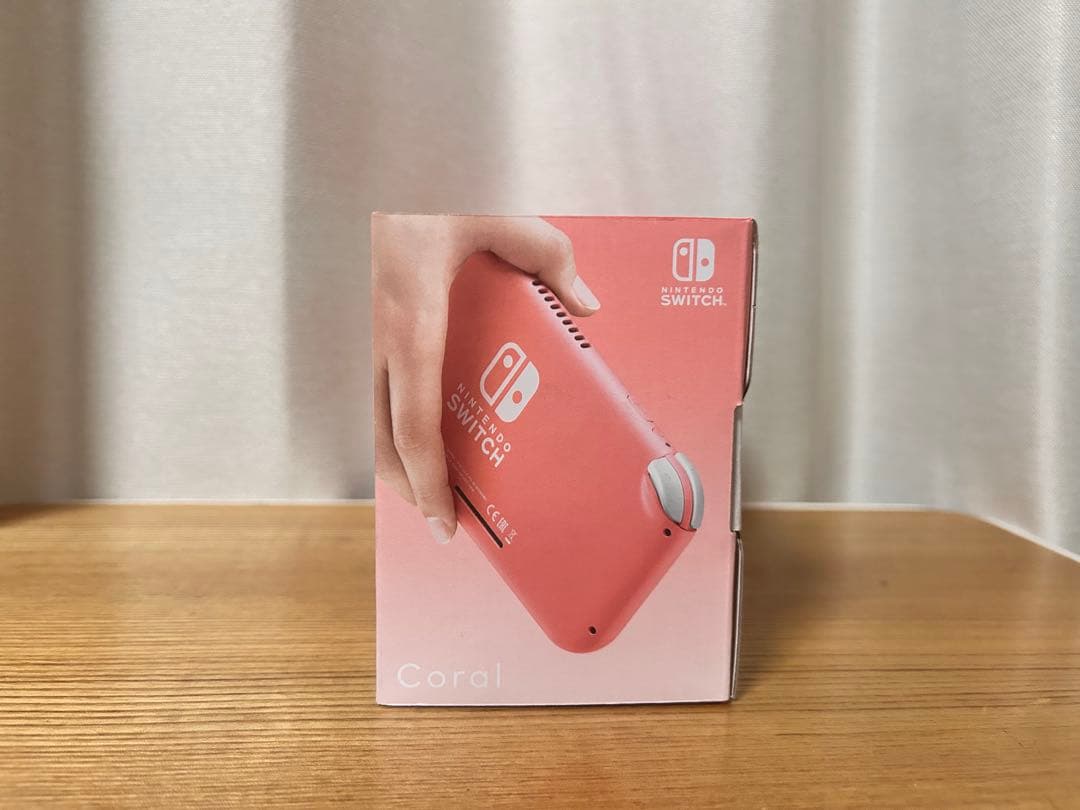 Nintendo Switch lite 本体 コーラル スイッチライト