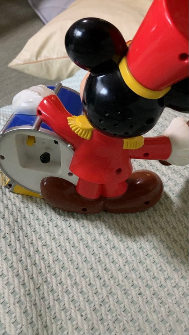 ミッキーマウス置き時計？