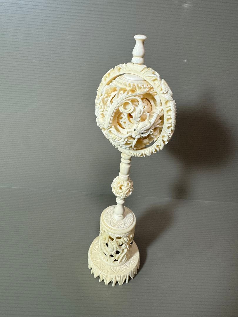 2735 天球儀　 龍文　彫刻 置物 層球 美術品 透し彫り細工 中国美術