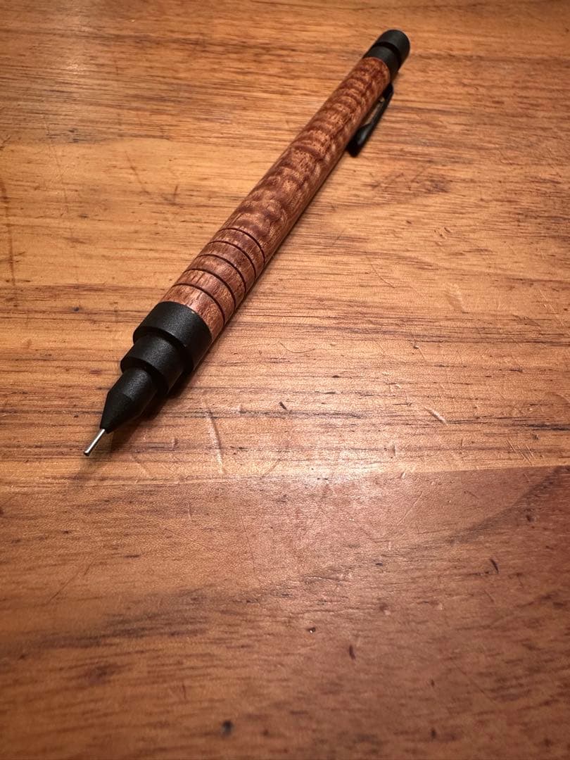 マーベラスウッド アフゼリアレイ