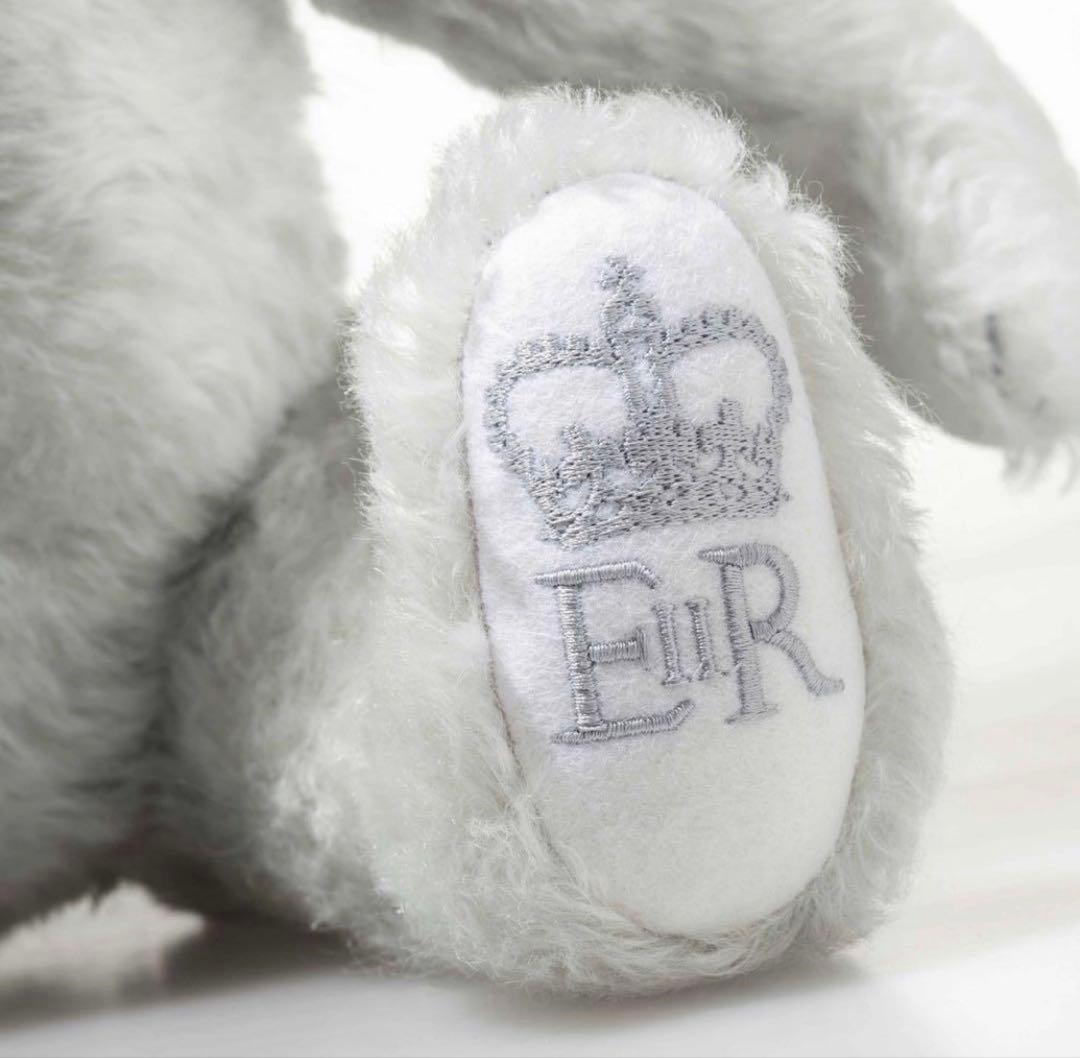 【極美品】シュタイフ エリザベス女王 追悼限定 テディベア 箱付き