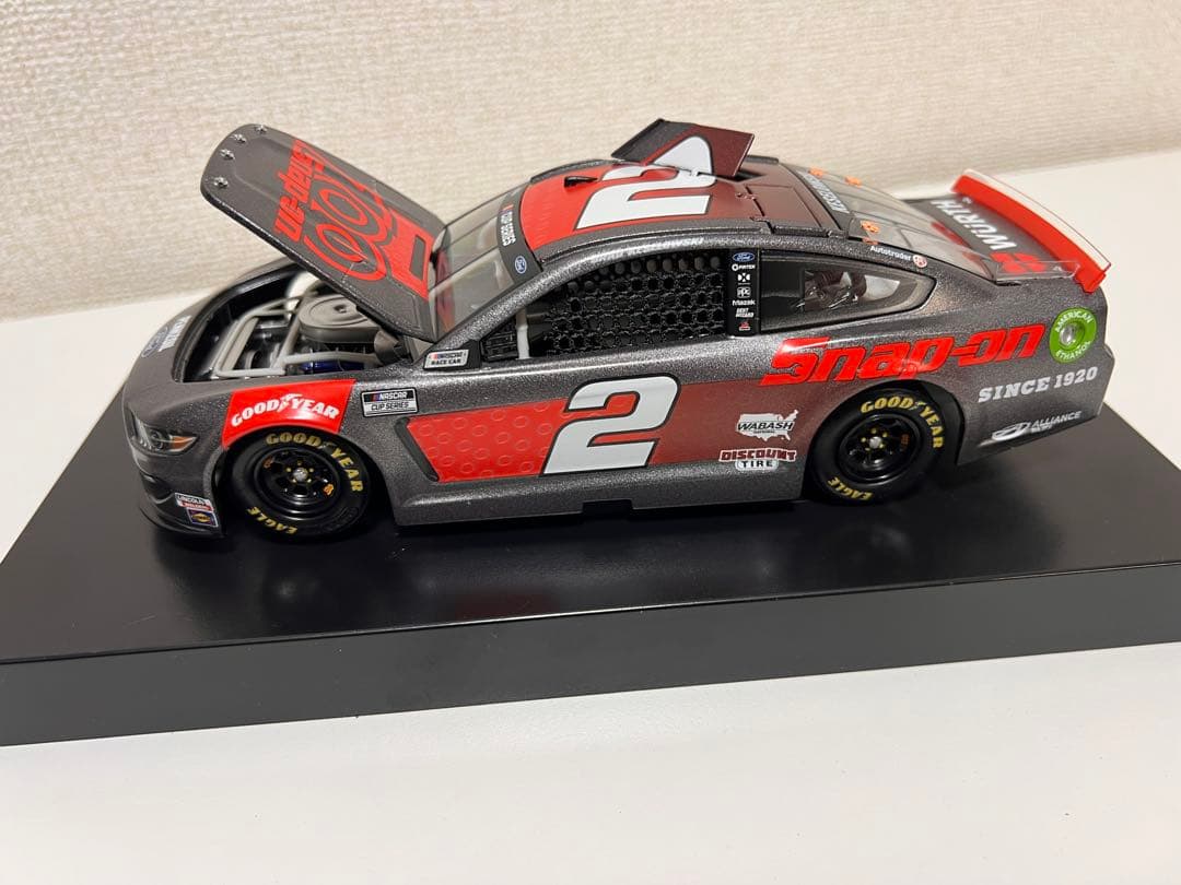 スナップオン　100周年限定　マスタング　ミニカー　1/24 新品未使用