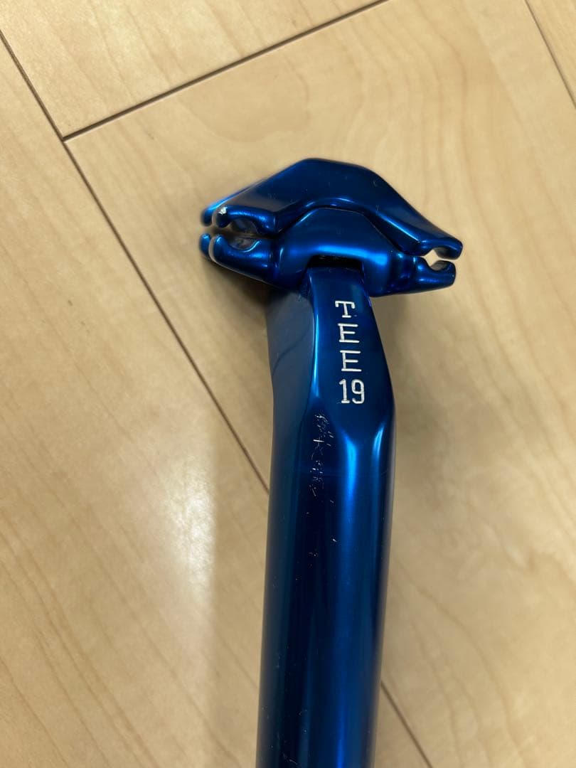 自転車　ピスト　サドル+シートポスト