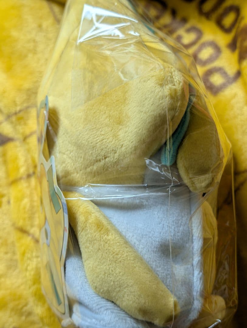 ポケモンセンタートウホク　ピカチュウ ジラーチ ぬいぐるみ