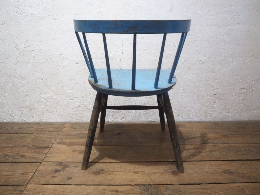 1338 シャビーシックなチェア　椅子　イス　オブジェ　レトロ　ビンテージ　花台