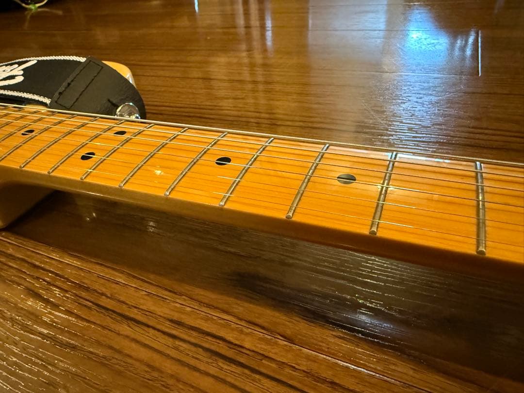 fender テレキャスター　TL52-TX ストラップ付