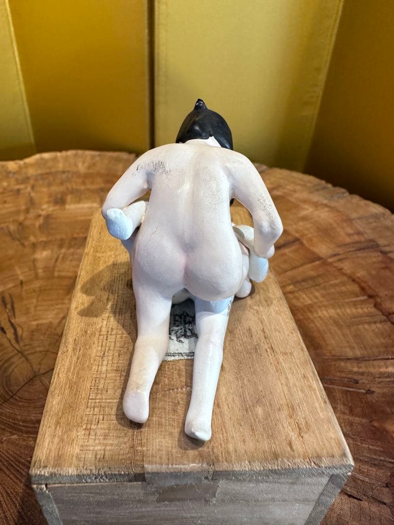 浮世絵，根付，置物，春画，陶器製 ，男女裸体彫刻 約10cm