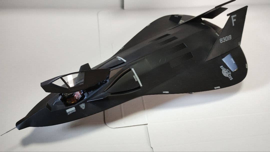 プラモデル完成機　1/48　STEALTH FIGHTER