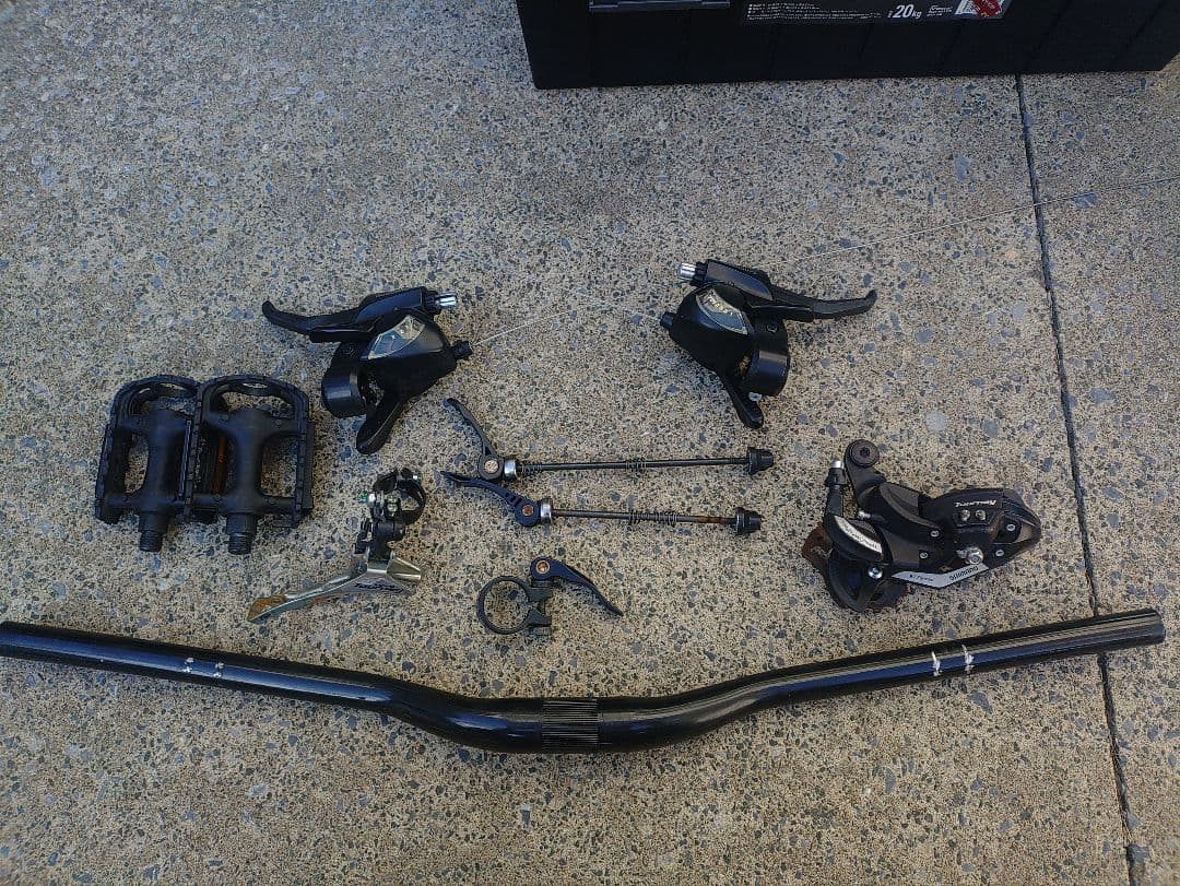 GT アグレッサーMサイズ MTB フレームセット アルミ6061 27.5㌅