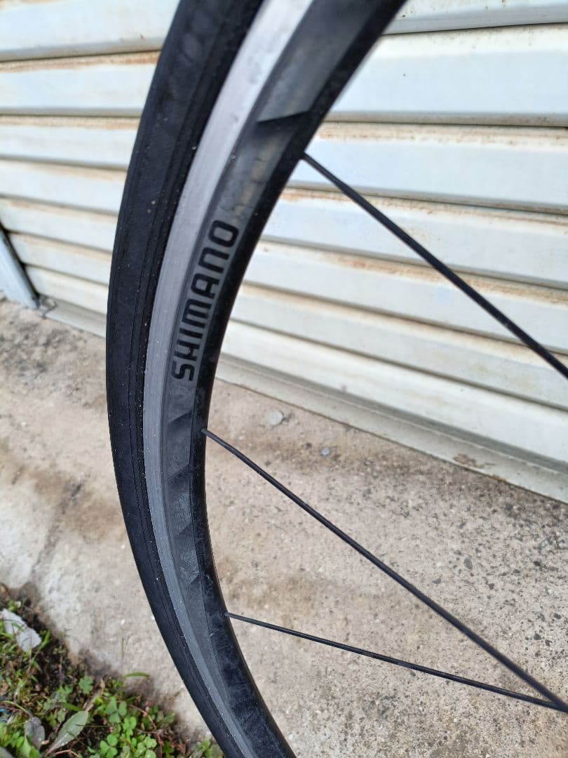 山王スポーツ　エミネンザEminenza ロードバイク　デダチャイU2 難あり