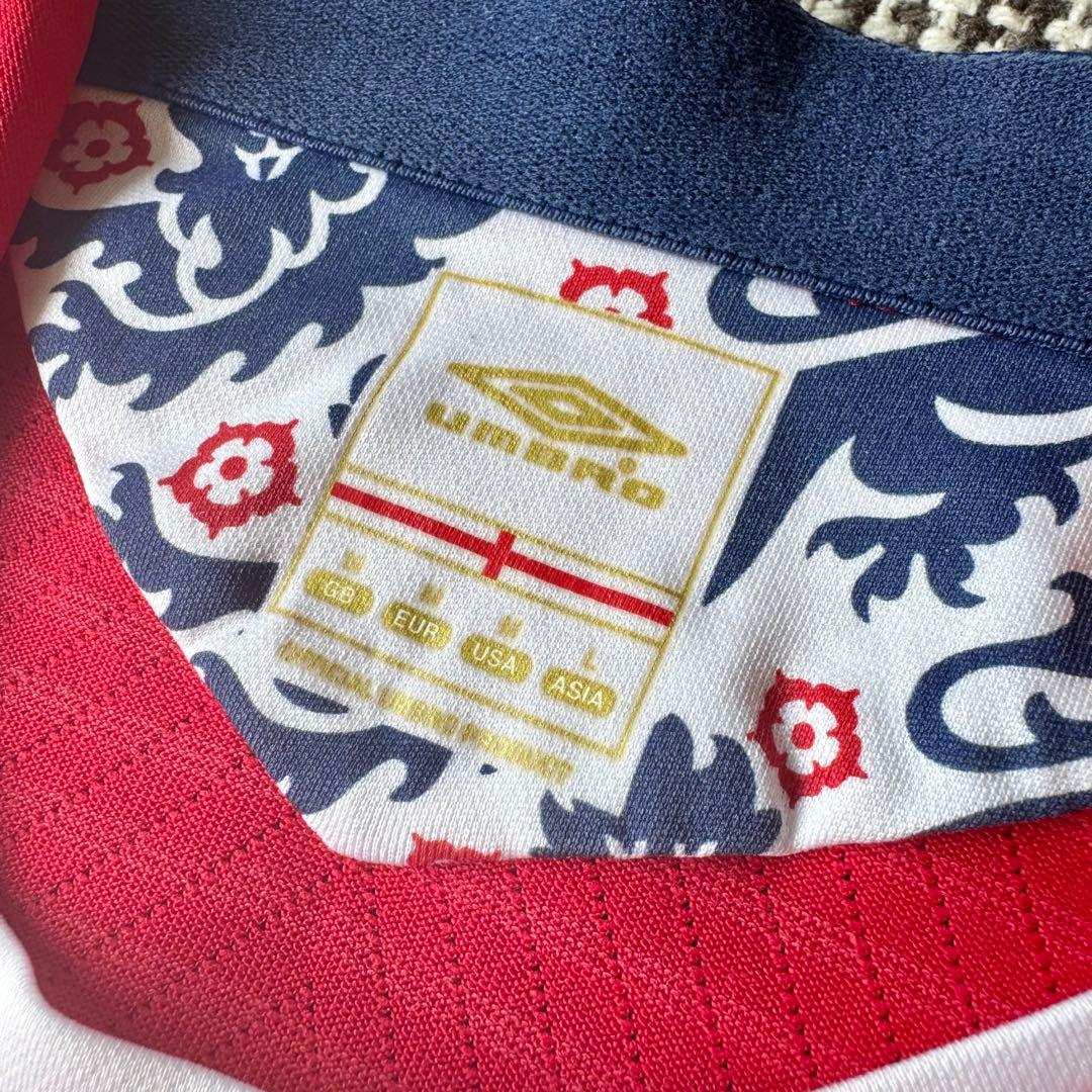 【ロングスリーブモデル】イングランド代表 ０８／１０（A）UMBRO