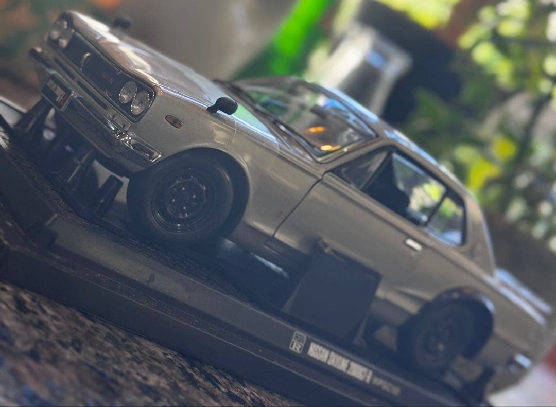 J*9様 京商 ニッサン スカイライン 2000GT-R KPGC10 1/18