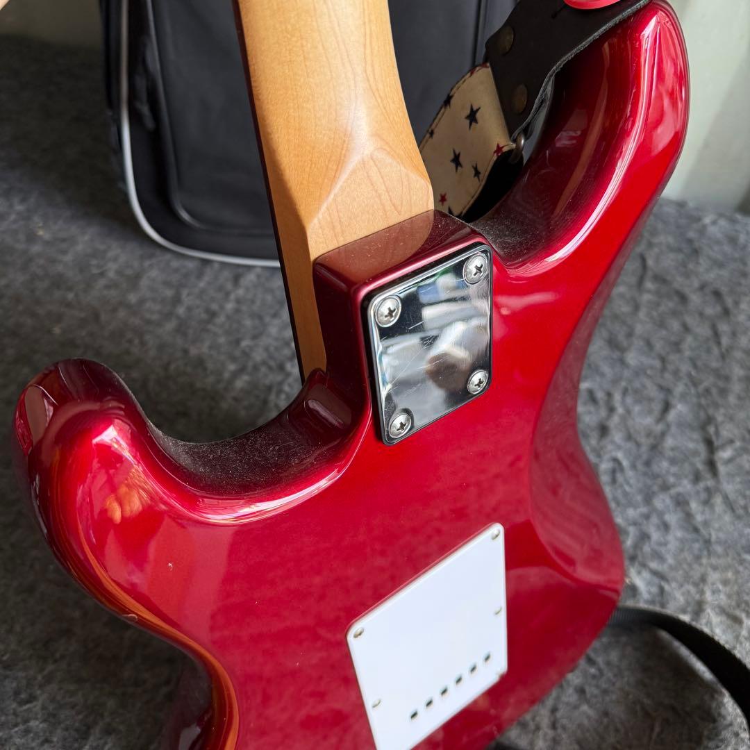 k81激安早い者勝ち✨　mavis メイビス　石橋楽器　ストラト　エレキギター