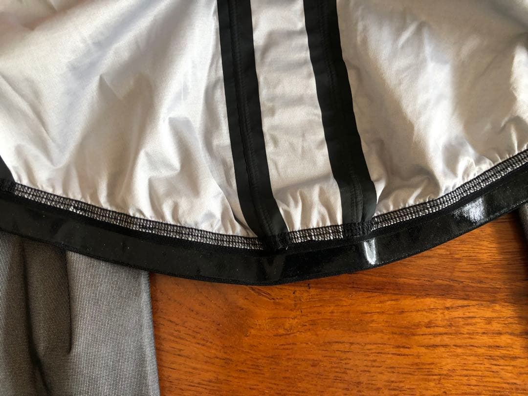 アソス　レインジャケット、シュロスワント