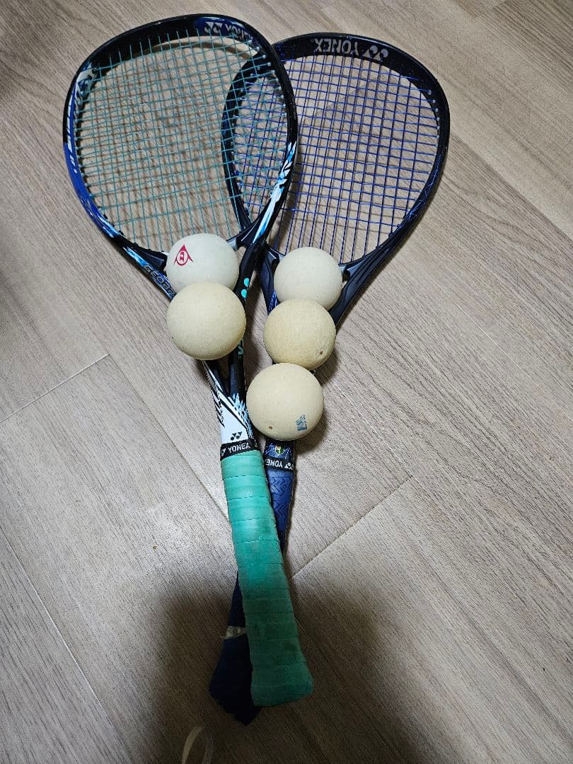 YONEX VCORE ラケット2本 ボール5個セット