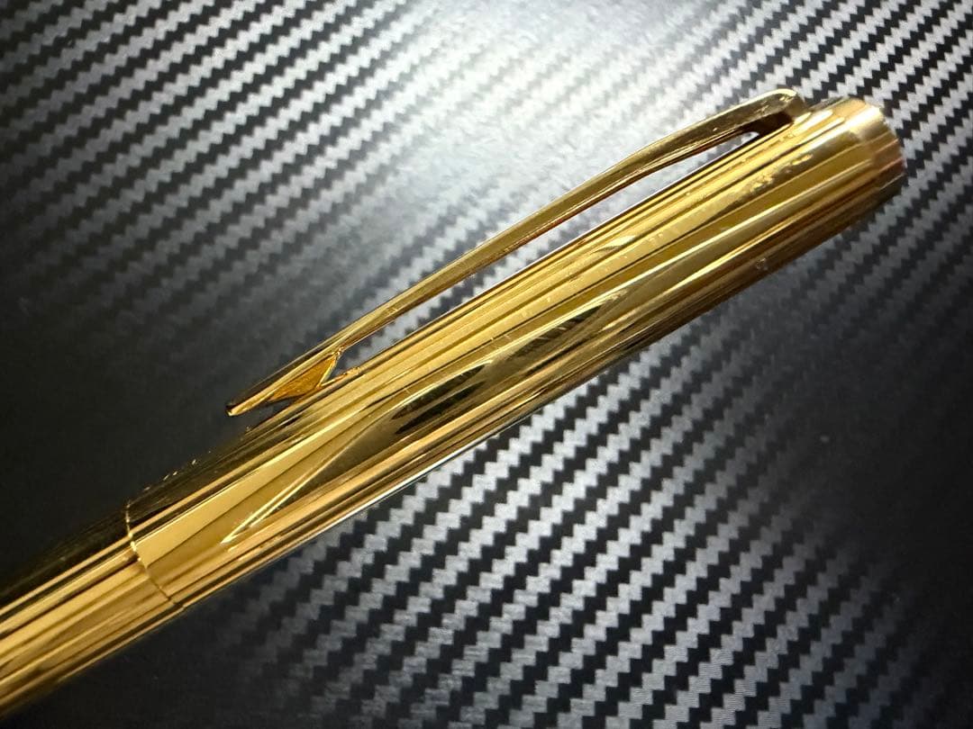 未使用に近い エボナイト芯 モンブラン ノブレス ゴールド EF 極細字 万年筆