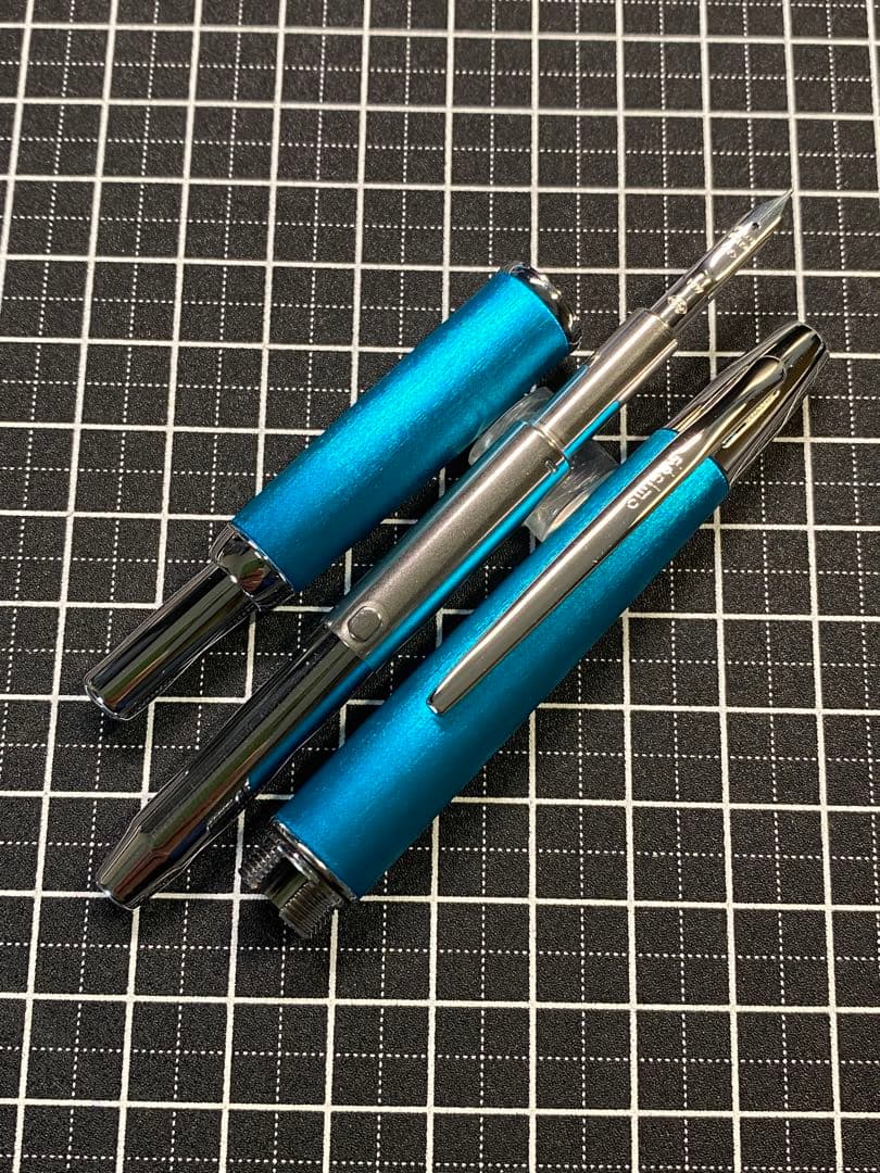 筆記具 PILOT CAPLESS decimo 20colors Light-blue